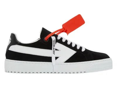 Pre-owned Off-white Off Off Arrow Sneakers (women's) In Black/white