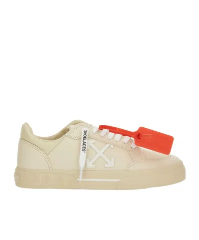 Off-white Round-toe Low-top Casual Shoes In Brown
