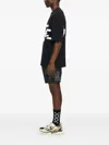 Off-white 스프레이 로고 스케이트 티셔츠 In Black