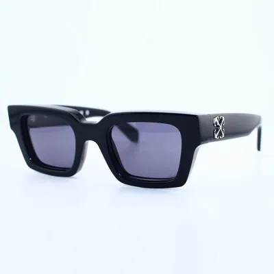 Off-white Sunglasses