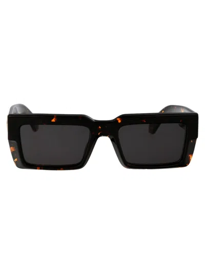 Off-white Sunglasses In 6007 Havana