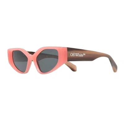 Off-white Sunglasses Cat Eye Full Rim, Black Frame And Dark Grey Lens Oeri063memphis1007 In Brown