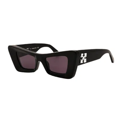 Off-white Sunglasses Cat Eye Full Rim, White Frame And Grey Lens Oeri027accra0107 In Black