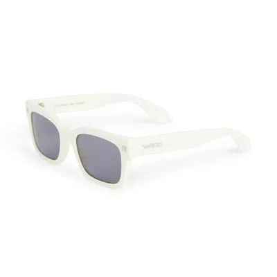 OFF-WHITE SUNGLASSES SQUARE FULL RIM, WHITE FRAME AND DARK GREY LENS OERI108MIDLAND0107