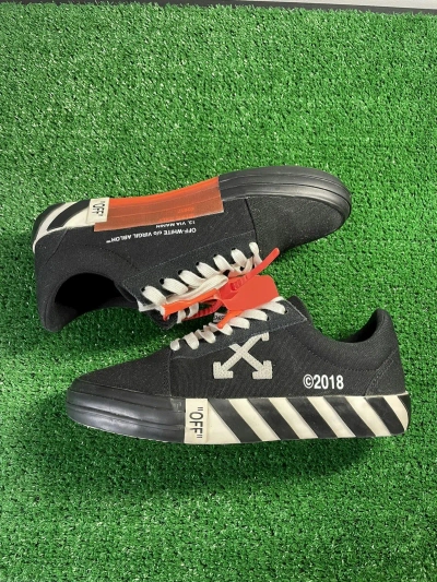 Pre-owned Off-white Vulc Low Top Black Shoes