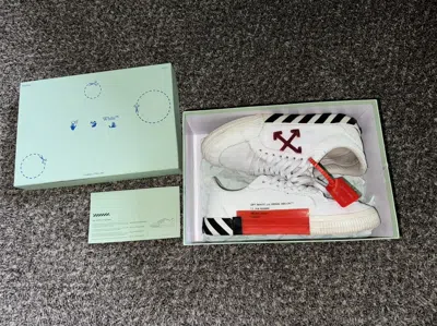 Pre-owned Off-white White Canvas Vulcanized Low Sneakers