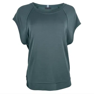 Off>grid Women's Izola Blue Sustainable Sweatshirt