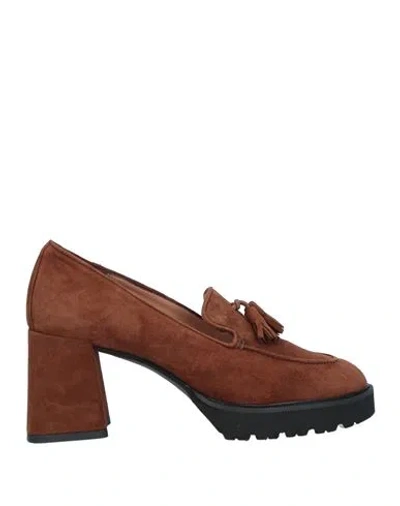 Officina Lab Woman Loafers Tan Size 10 Soft Leather In Brown
