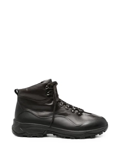 Officine Creative Itinere Schnürstiefel In Black
