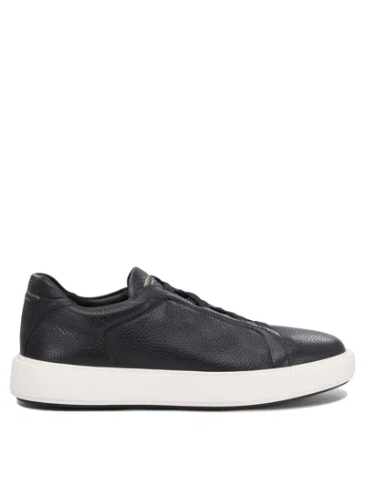 Officine Creative Low-top Leather Sneakers In Black