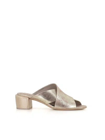 Officine Creative Metallic Leather Sandals In Platinum