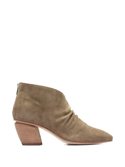 Officine Creative Severine 028 Pointed-toe Ruched Boots In Neutral