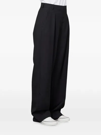 Officine Generale Pleated Trousers In Black