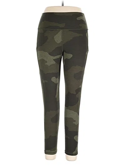 Pre-owned Offline By Aerie Active Pants In Green
