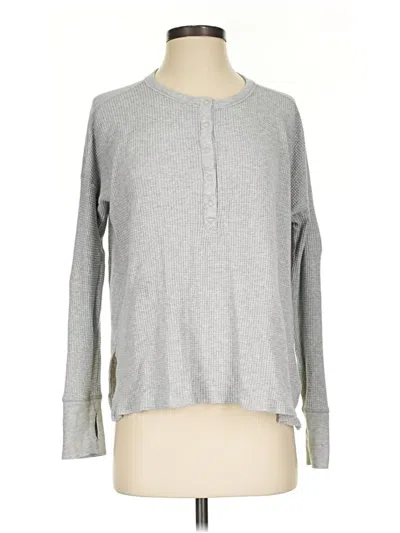 Pre-owned Offline By Aerie Long Sleeve Henley Shirt In Gray