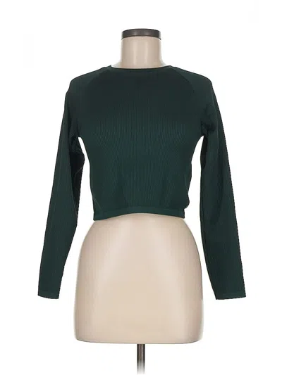 Pre-owned Offline By Aerie Long Sleeve T-shirt In Green