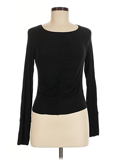 Pre-owned Offline By Aerie Long Sleeve T-shirt In Black