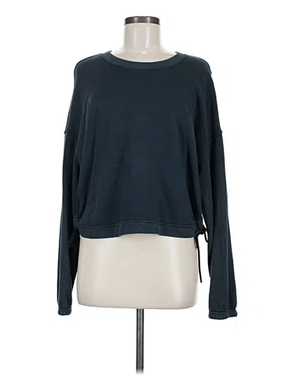 Pre-owned Offline By Aerie Long Sleeve T-shirt In Blue