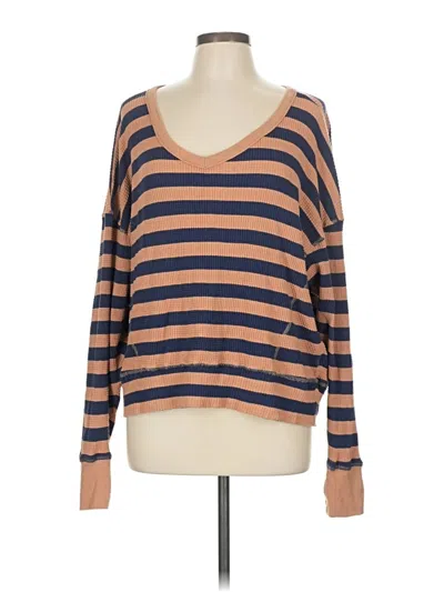 Pre-owned Offline By Aerie Long Sleeve T-shirt In Brown