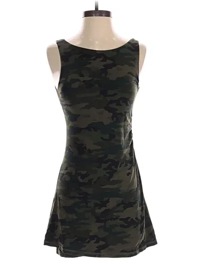 Pre-owned Offline By Aerie Romper In Green