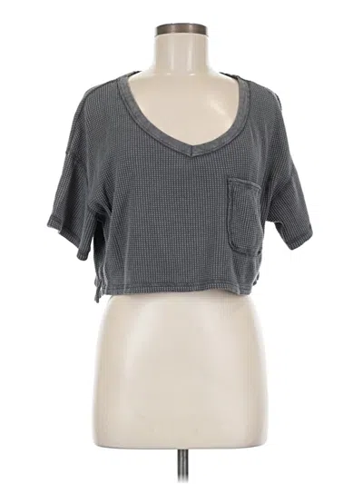 Pre-owned Offline By Aerie Short Sleeve T-shirt In Gray
