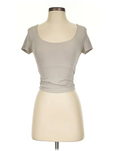 Pre-owned Offline By Aerie Short Sleeve T-shirt In Gray
