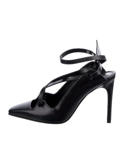 Pre-owned Off-white Leather Pumps In Black