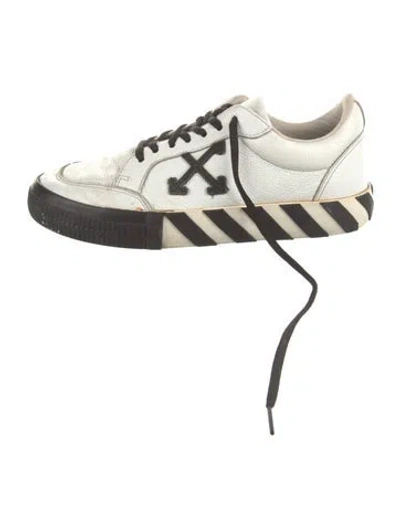 Pre-owned Off-white Leather Striped Sneakers In White