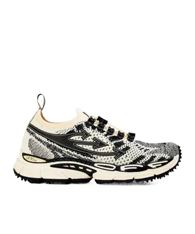 Off-white Lightweight Knit Casual Shoes In Black