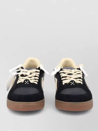 Off-white Low Top Lace Up Shoes Contrast Stitching In Black