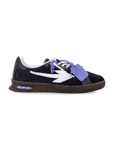 OFF-WHITE OFF-WHITE LOW-TOP SNEAKER WITH ARROW DETAIL
