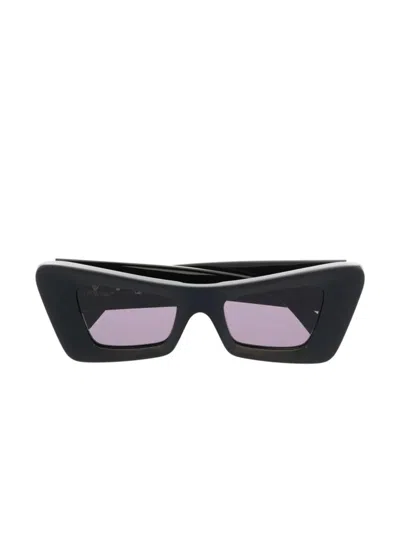 Off-white Oeri027s22pla0011007 Arrow Logo Sunglasses In Black