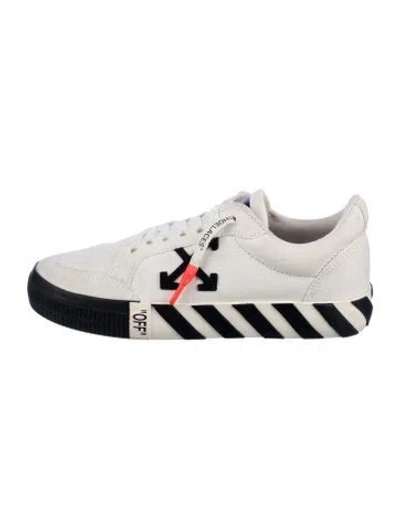 Pre-owned Off-white Off Court 3.0 Sneakers In White