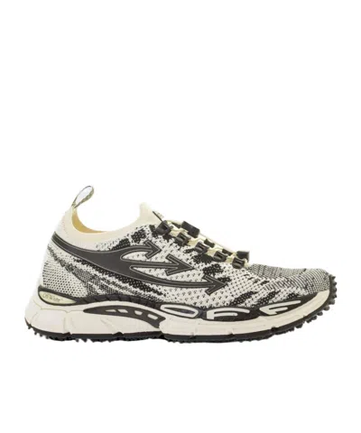 OFF-WHITE ROUND-TOE SNEAKERS