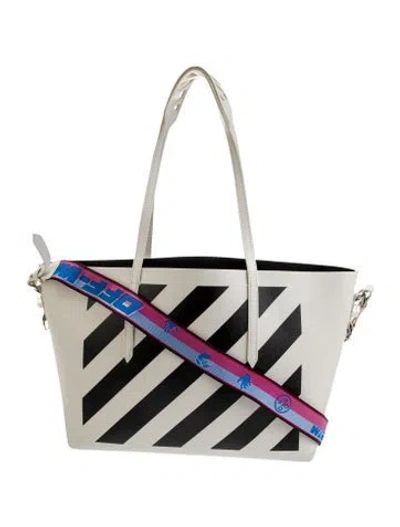 Pre-owned Off-white Signature Tote In Black