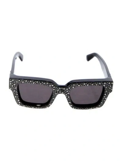 Pre-owned Off-white Square Tinted Sunglasses In Black