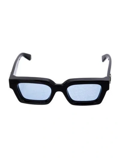 Pre-owned Off-white Square Tinted Sunglasses In Black