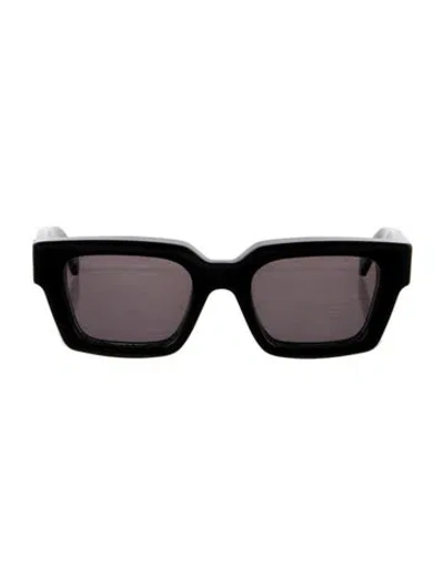 Pre-owned Off-white Square Tinted Sunglasses In Black