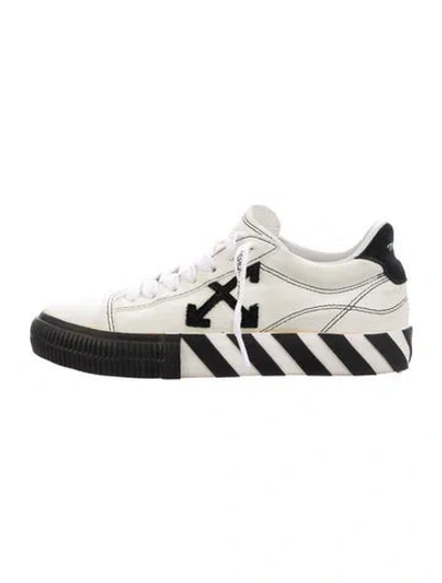 Pre-owned Off-white Suede Printed Sneakers In Gray