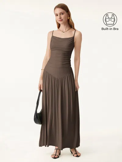 Oglmove 2pcs Set Adjustable Spaghetti Straps Bra Top & V-shape Maxi Skirt With Pockets In Brown