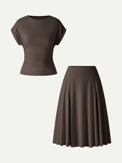 Oglmove 2pcs Set Round Neck Tee & Midi Skirt With Pockets In Brown