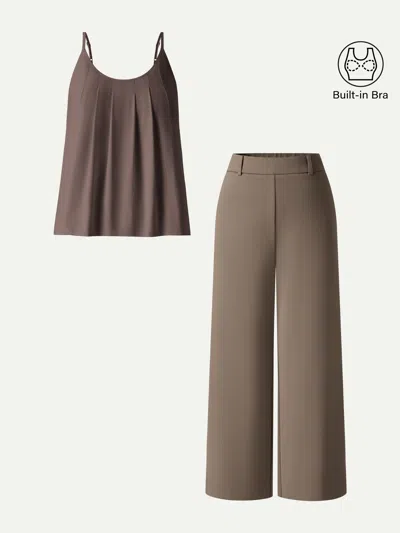 Oglmove 2pcs Set U-neck Bra Tank & Cropped Pants With Pockets In Brown