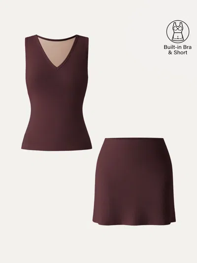 Oglmove 2pcs Set V-neck Sleeveless Bra Tank & A-line Mini Skirt With Built-in Shorts In Burgundy