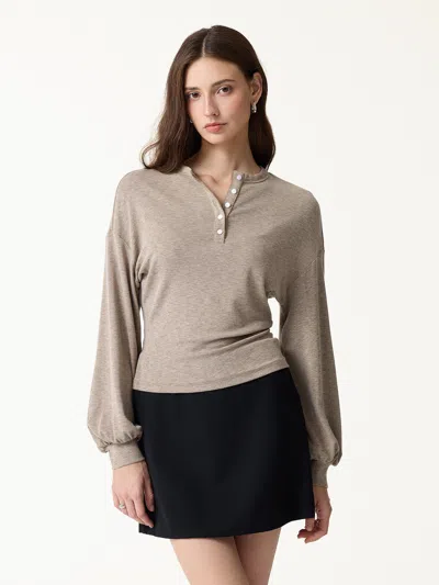 Oglmove Eco-mousse® Slub Ribbed Henley Neck Batwing Sleeve Close-fit Hem Top In Brown