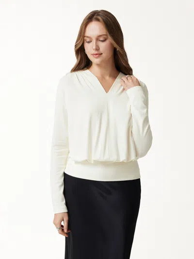 Oglmove Eco-mousse® V-neck Long Sleeve Ruched Banded Hem Top In Off White
