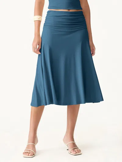 Oglmove Flowy Side Ruched A-line Midi Skirt In Blue