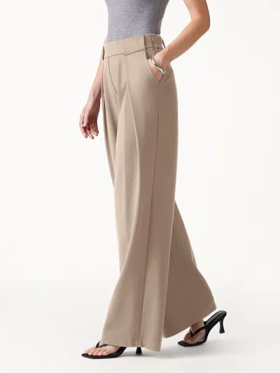 Oglmove Ponte Mid-rise  Wide-leg Tuck Pants With Pockets In Skin Beige