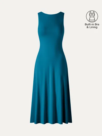 Oglmove Skinkiss Boatneck Open-back Flowy Midi Bra Dress In Blue