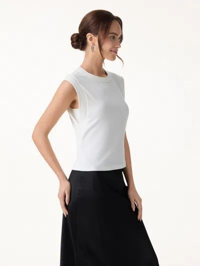 Oglmove Soft Cotton Lyocell Cropped Wide Shoulder Tank In White