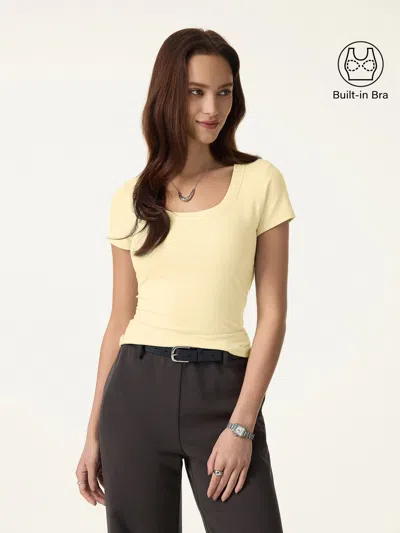 Oglmove Skinkiss U-neck Short Sleeve Everyday Bra Top In Yellow